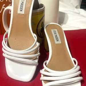 Steve Madden women’s sandals size 6.5. White low heel